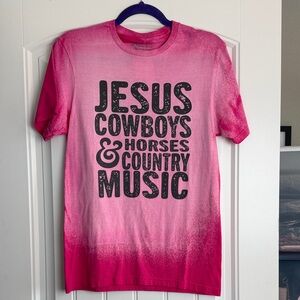 NWT: “KEEP IT GYPSY” Graphic Tee - "Jesus Cowboys & Horses & Country Music"